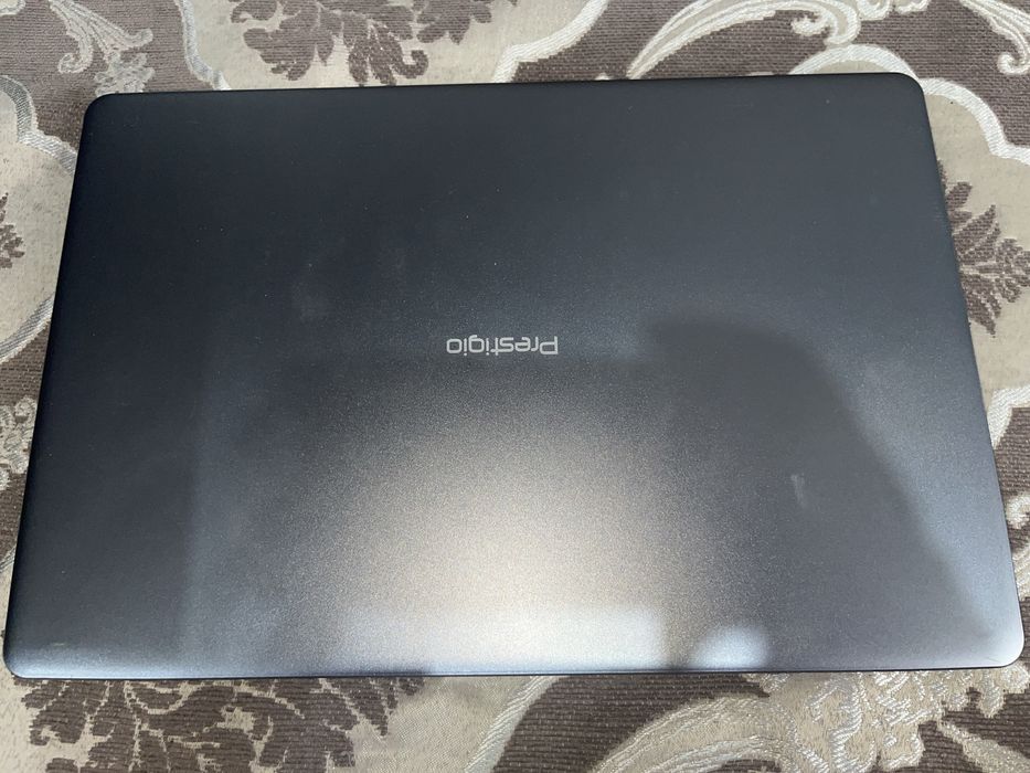 Продам ноутбук Prestigio 141s