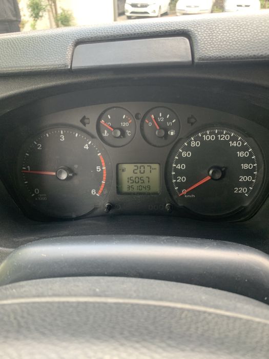 Ford Transit cu bena