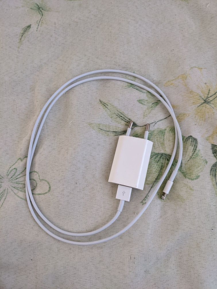 Зарядни за Apple, iPhone