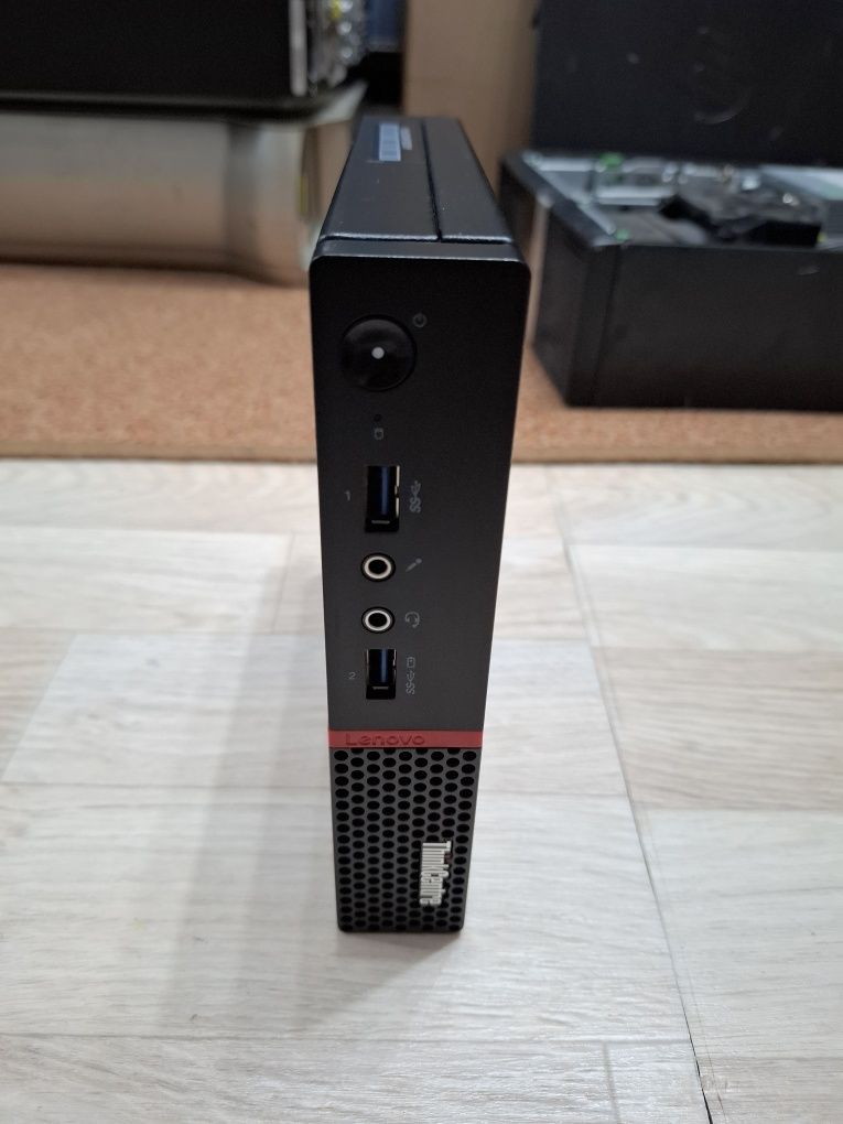 Mini PC Lenovo ThinkCentre M700 , i5 6600 , 8GB RAM , 256GB SSD