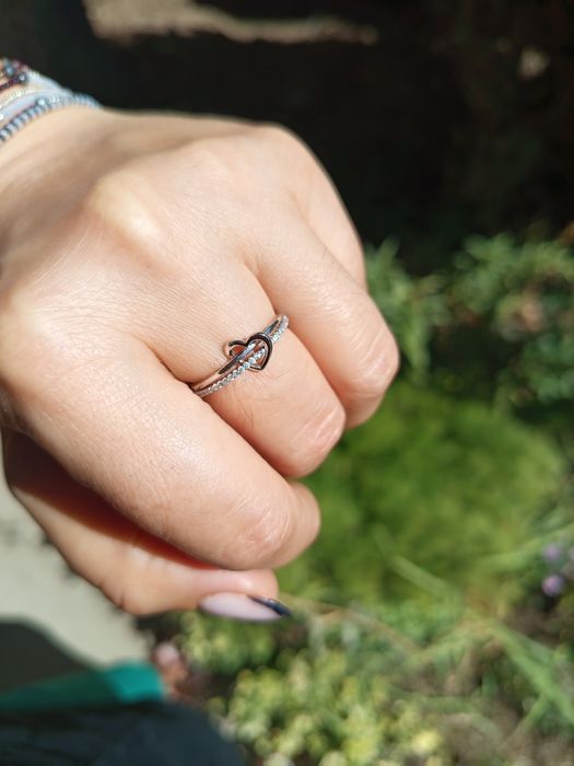 Красив сребърен пръстен