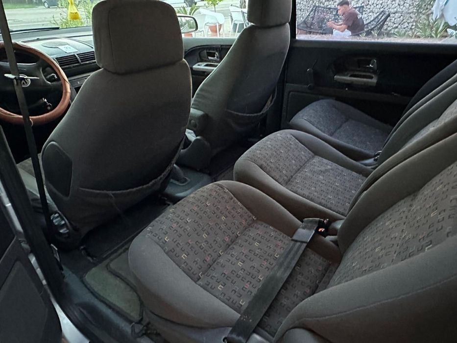 VW Sharan 7 locuri -1.9tdi - itp 2026 - carlig+priza