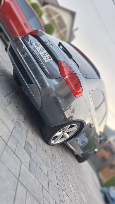 Audi b8 2010 2.0 TDI 192 CP  S Line interior/exterior   Suspensie spor
