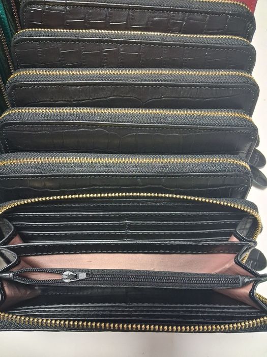 Portofele  femei piele naturala