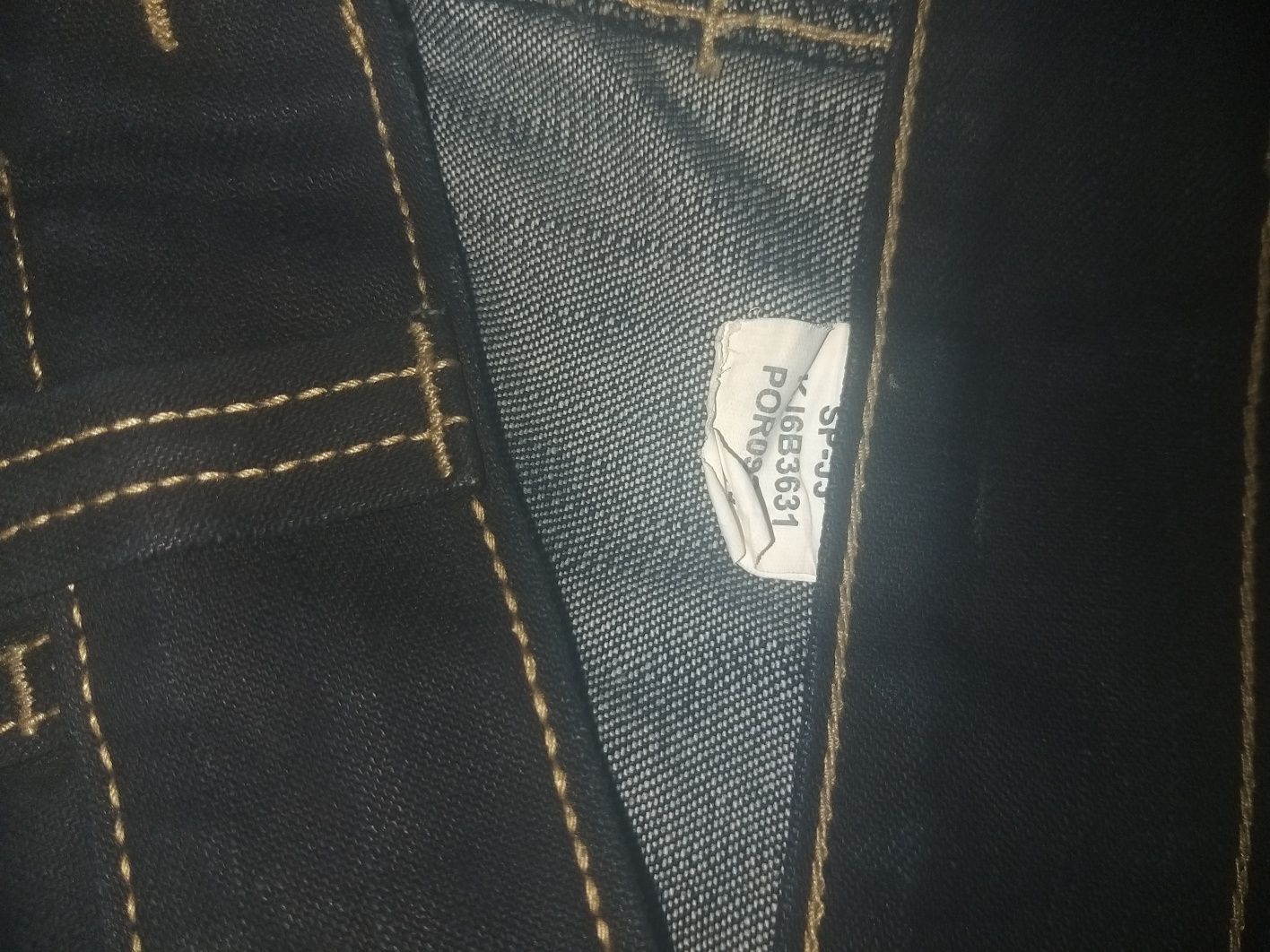 Pantaloni jeans moto cu protecții mărimea 36