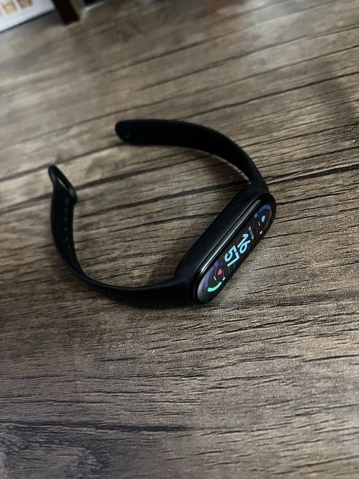 Браслет Mi band 6