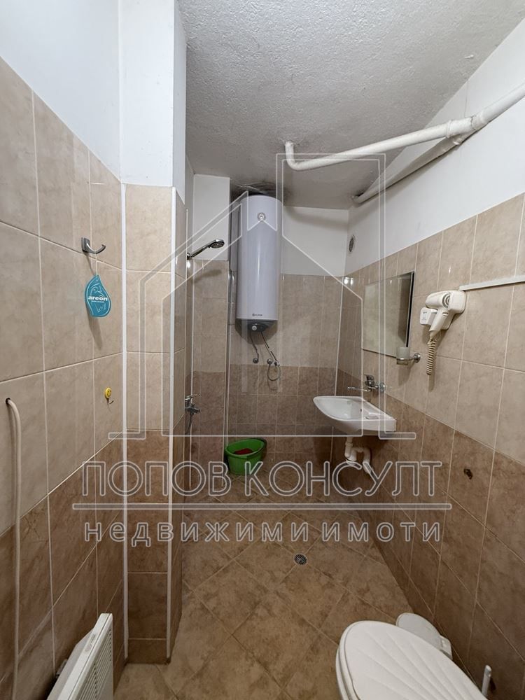 Продава се Двустаен апартамент в Пловдив, Кючук Париж - 64 кв.м за 1594 €/кв.м - Снимка #12