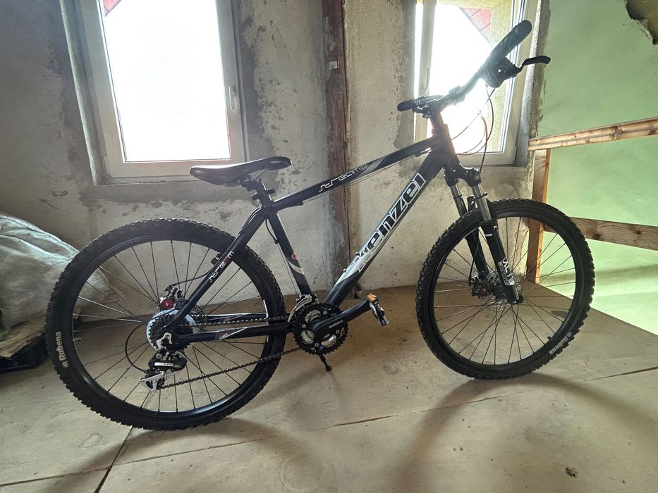 Vând bicicletă kenzei pentru copii cu vârst între 8 și 14-15 ani