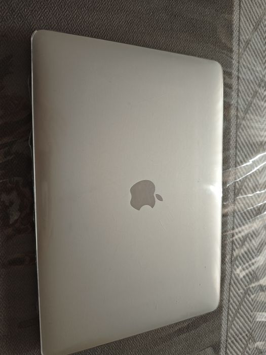 MacBook air 13  на М1 256GB