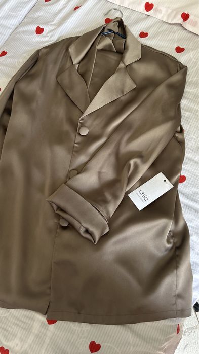 Продам брючный костюм 10000