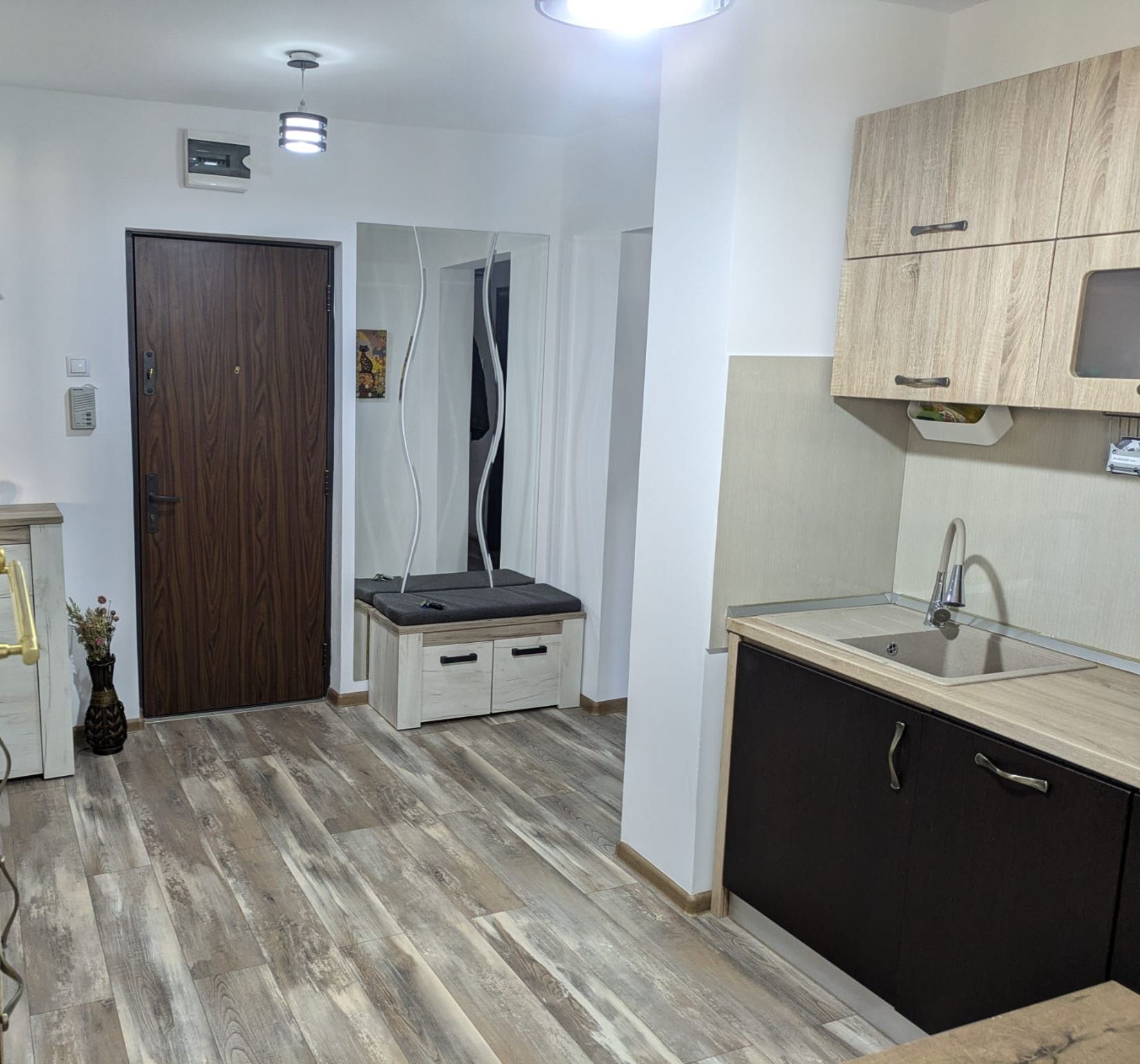 Ofer spre inchiriere, in regim hotelier apartament ultra central