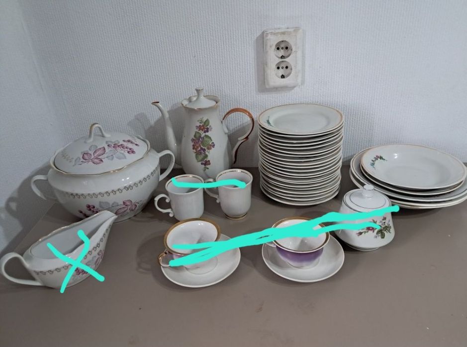 Продам посуду:тарелки, пиала,бокалы, сковородки,кофеварку, ложки-вилки