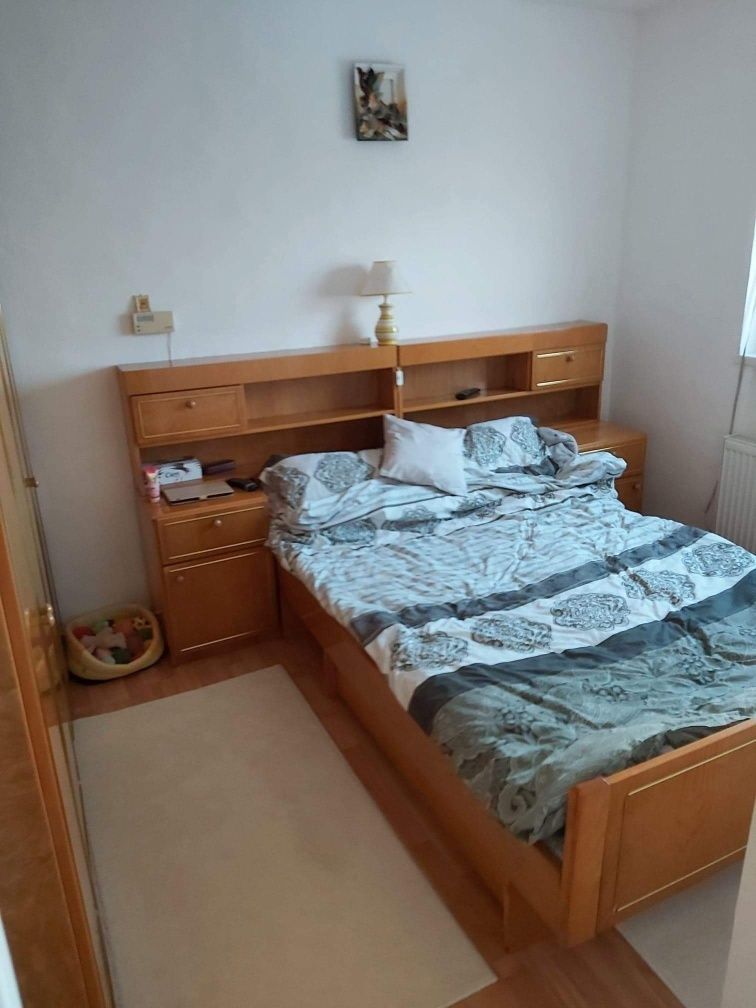 Vand sau schimb apartament