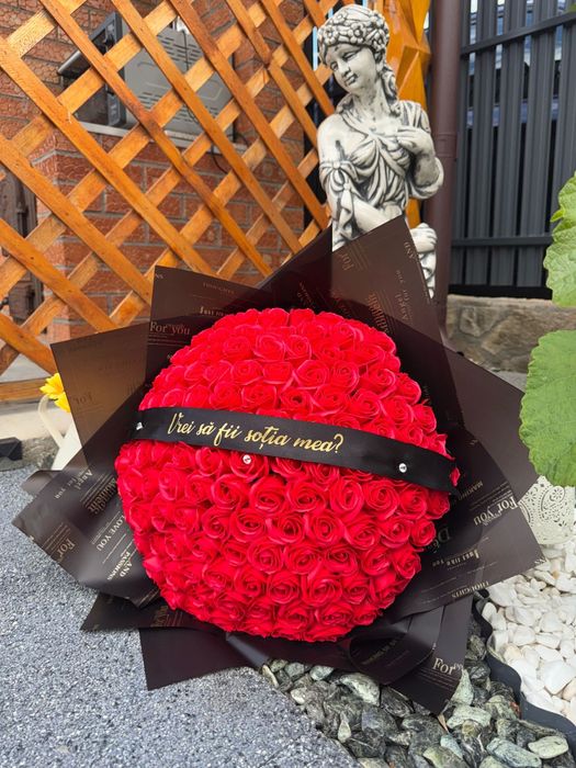 buchete trandafiri buchet personalizat stitch coronita flori din sapun