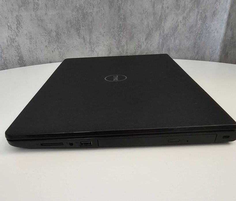 Лаптоп Dell Vostro 15.6" 3568  i3/8GB RAM/128GB - БЕЗПЛАТНА ДОСТАВКА!