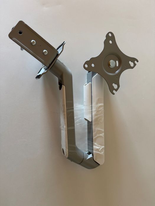 Suport birou 1 monitor Serioux MM63-C012, 17″-32″, 9kg, argintiu