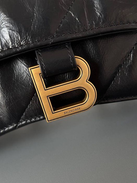 Geanta Balenciaga Crush