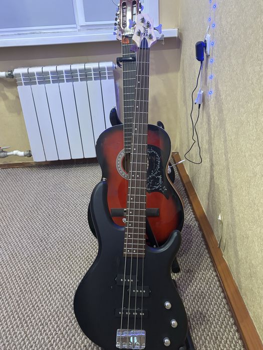 Бас гитара Cort PJ