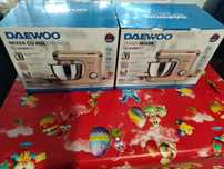 Mixer cu bol din inox 4.5kg nou.