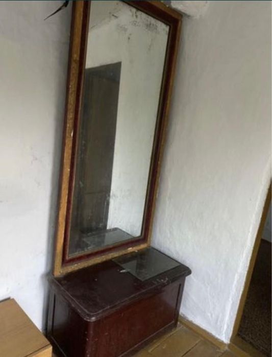 Зеркало старинное