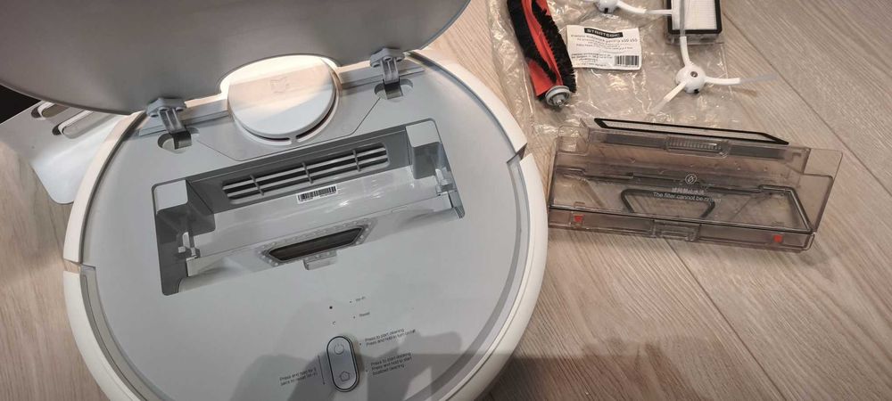 Aspirator robot Xiaomi Mi Robot Vacuum SDJQR02RR