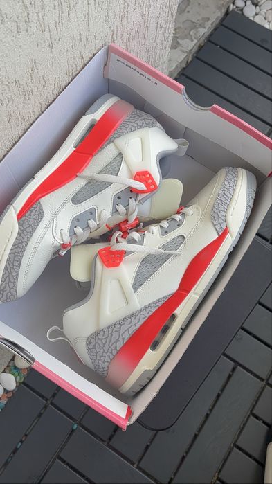 Jordan Spizike low PSG