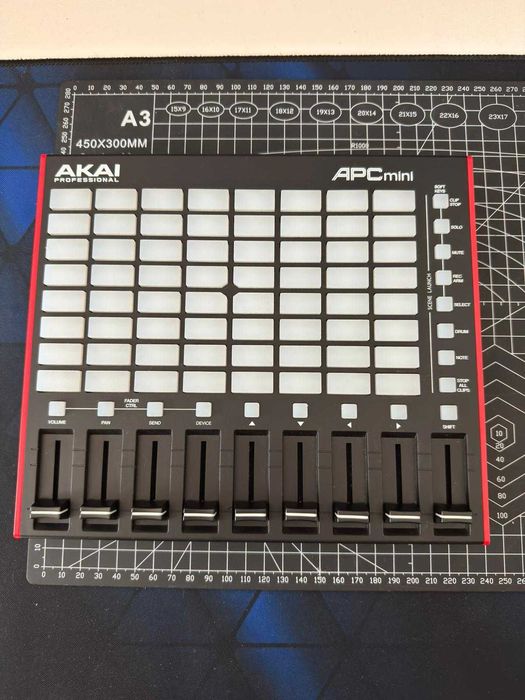 Vand Akai APC Mini MK2