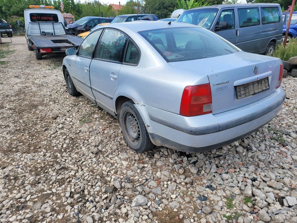 Пасат 4 1.6 на части/pasat 4 1.6 na chasti