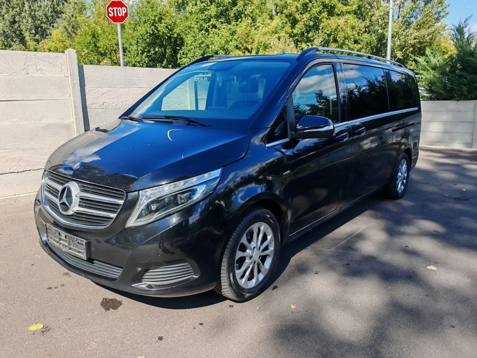 Mercedes-Benz V 2.2D 7 trepte 8 loc AmpatamentExtralung FaruriLed Piele Webasto Camera