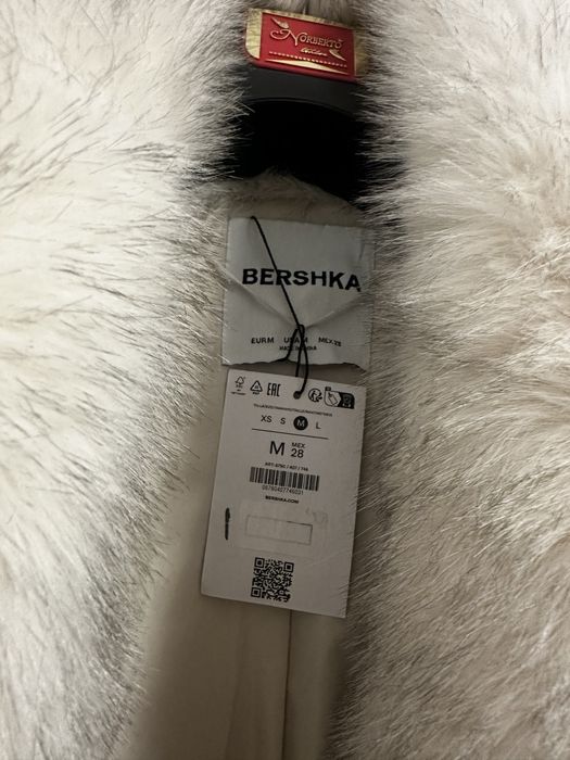 Haina de blana Bershka