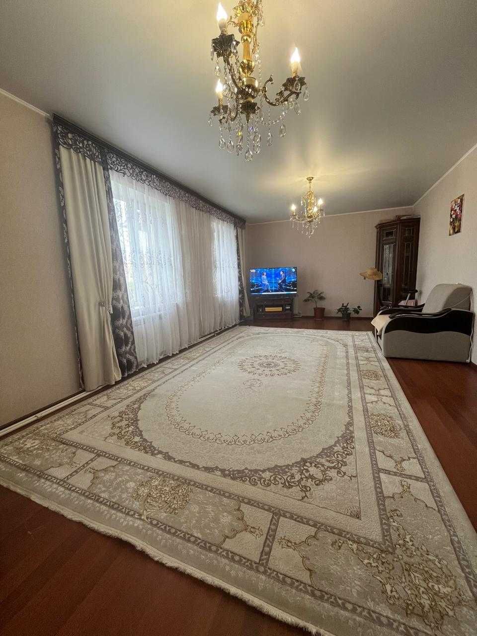 4х-комнатный коттедж в мкр Северо-западаный