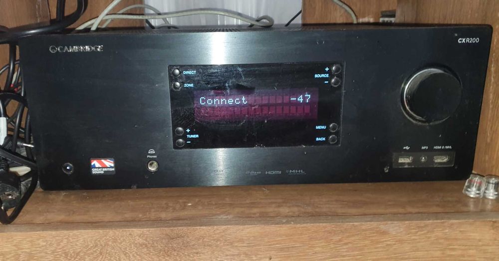 Sistem audio Cambridge CXR200 cu boxe Wharfedale REVA