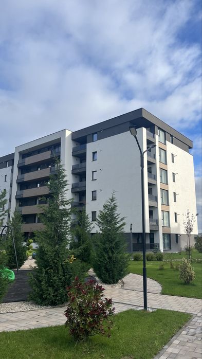 Inchiriez regim hotelier studio mobilat si utilat ( prima inchiriere)