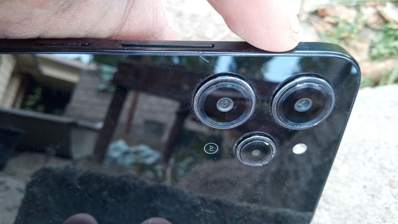 Redmi 12  ishlashi yaxshi  1⁵ yil ishlattim juda zoʻr