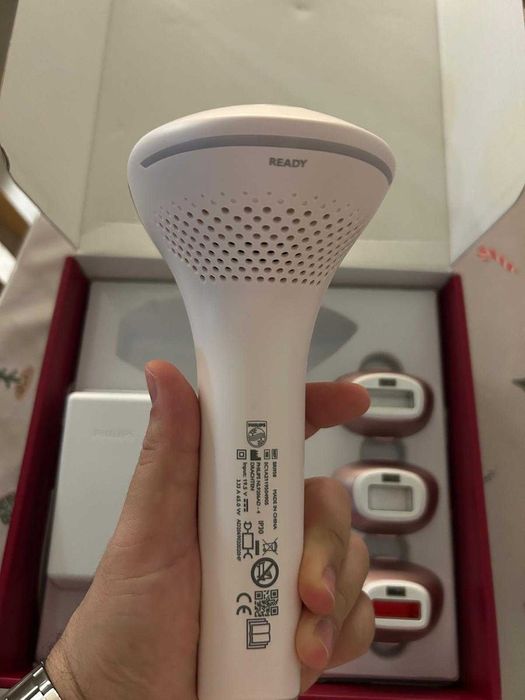 Philips Lumea 9000 BRI958 фотоепилатор