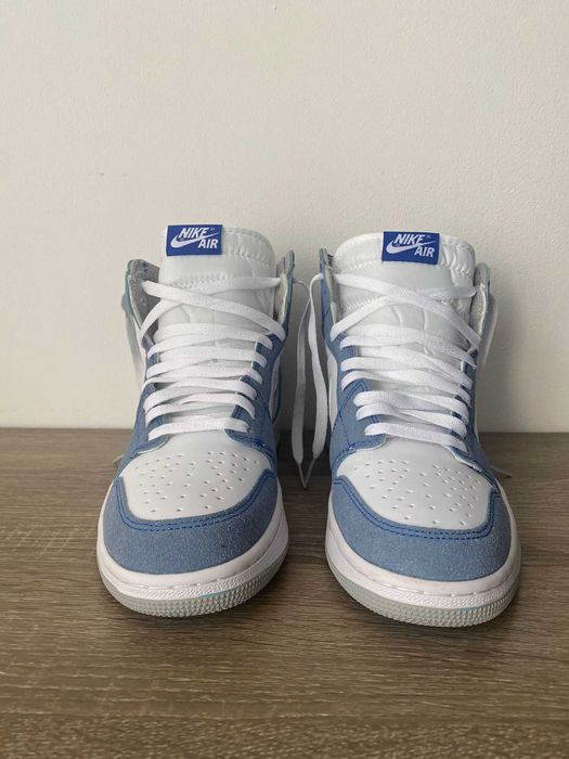 Air Jordan 1 Hyper Royale Toate marimile