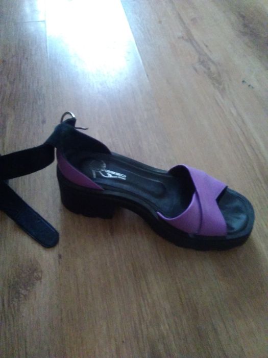 Дамски сандали номер 39