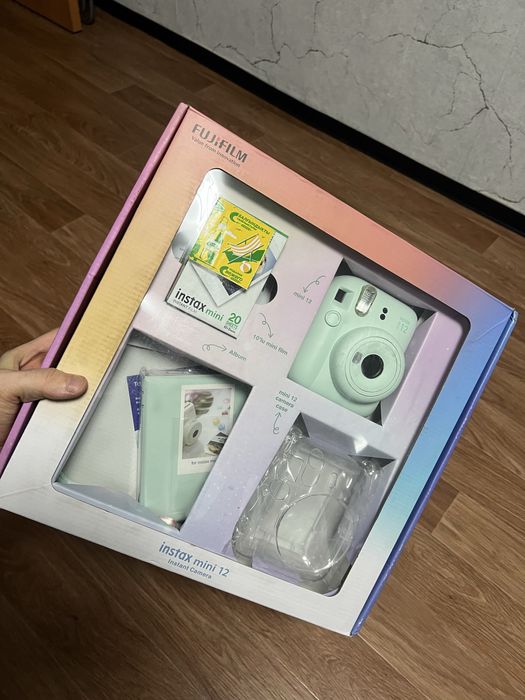 Новый instax mini 12