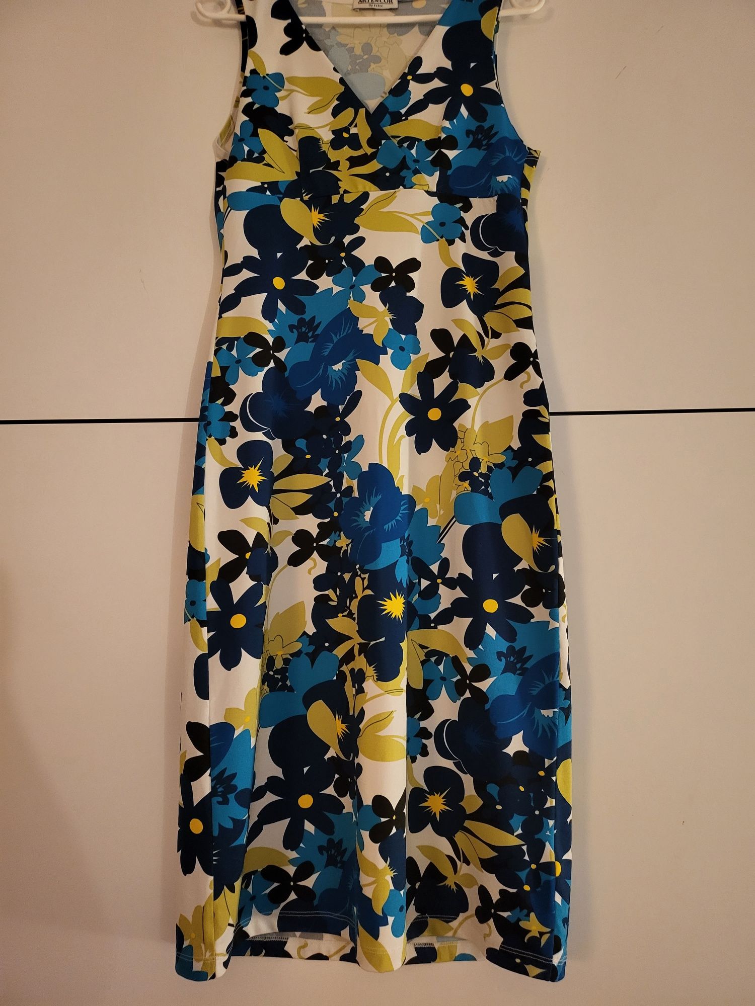 Rochie imprimeu deosebit