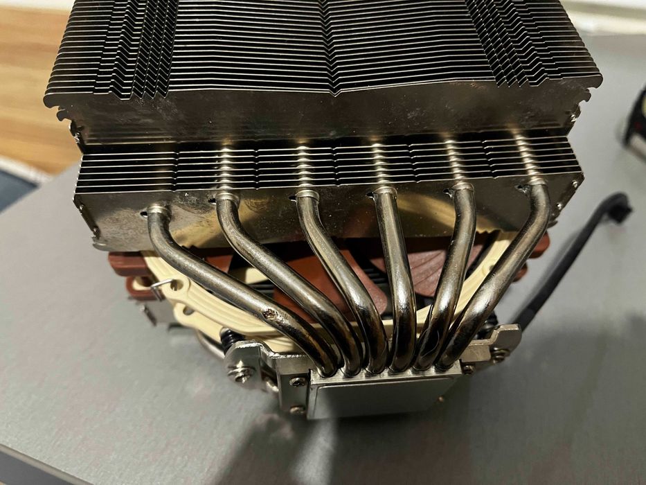 Noctua NH-D15S + 2x LGA1700 mounting kit (възможни липси по китовете)