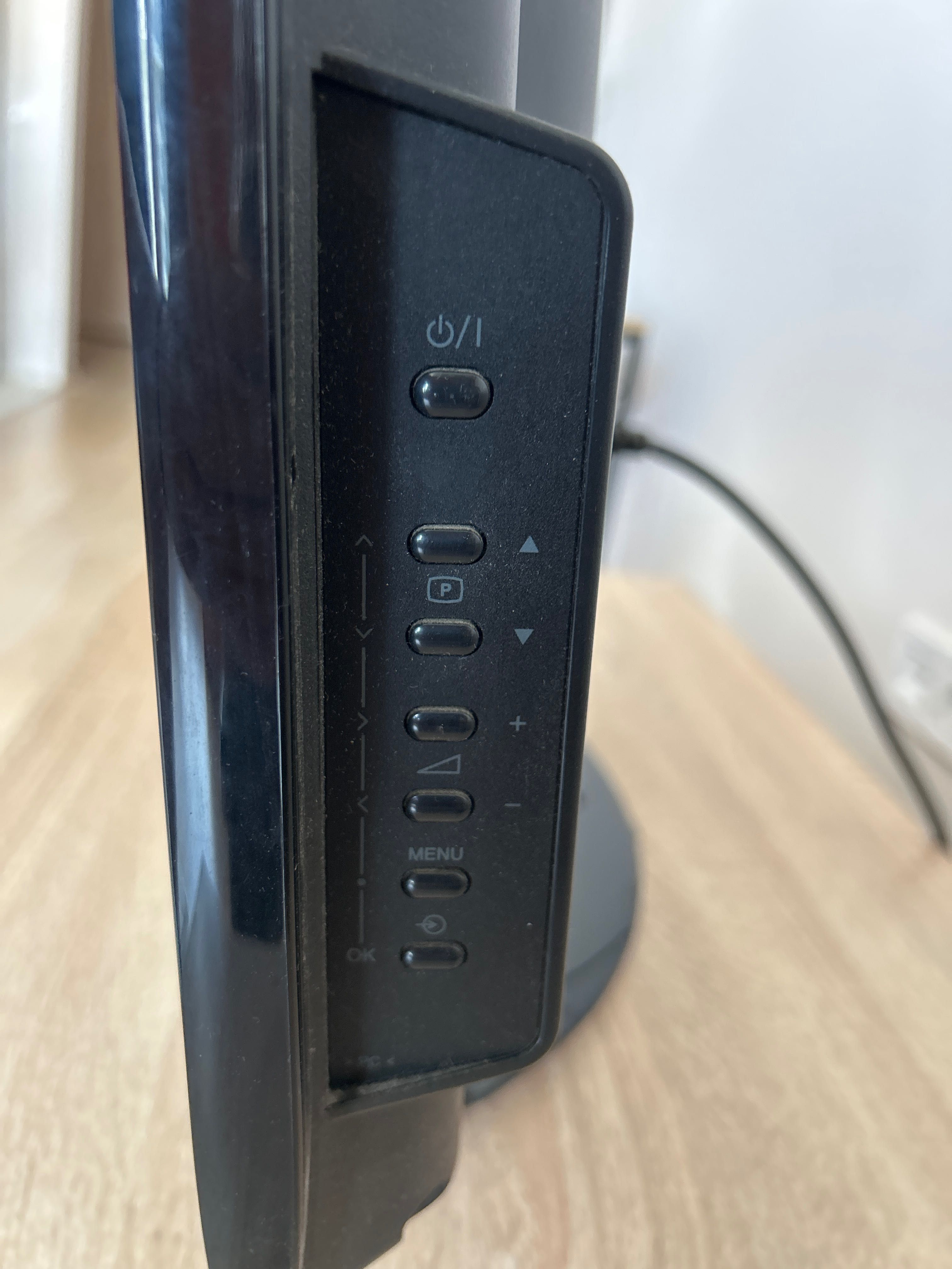 Телевизор Toshiba 22 инча – HDMI, работи отлично