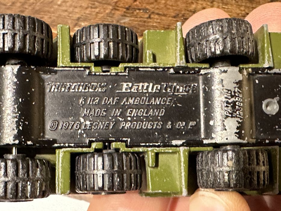 Masinute jucarie militare jeep land rover matchbox battle