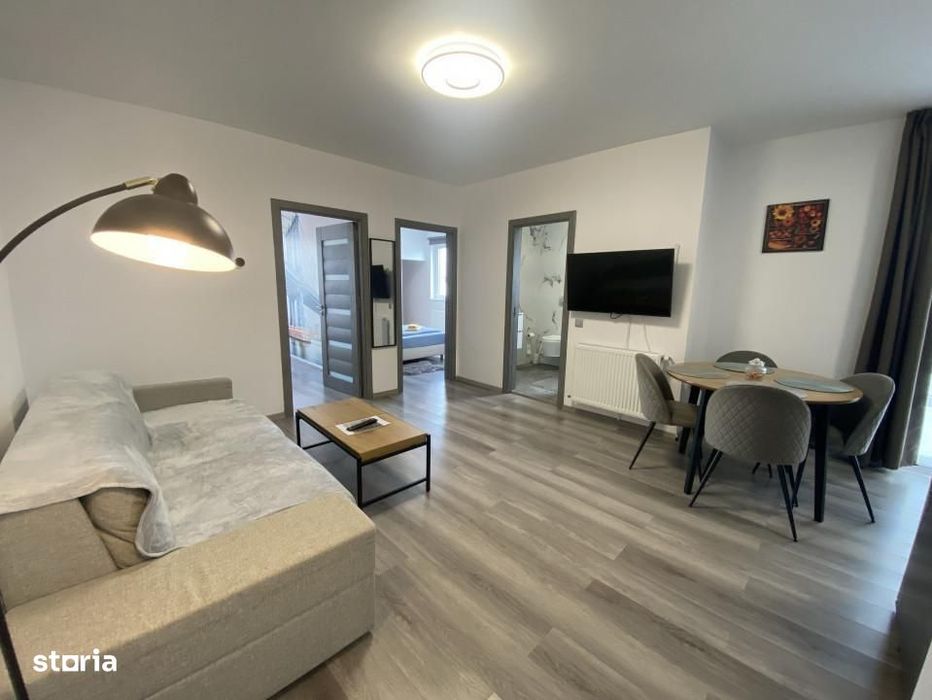 Apartament 3 Camere | Zona Vivo | Parcare