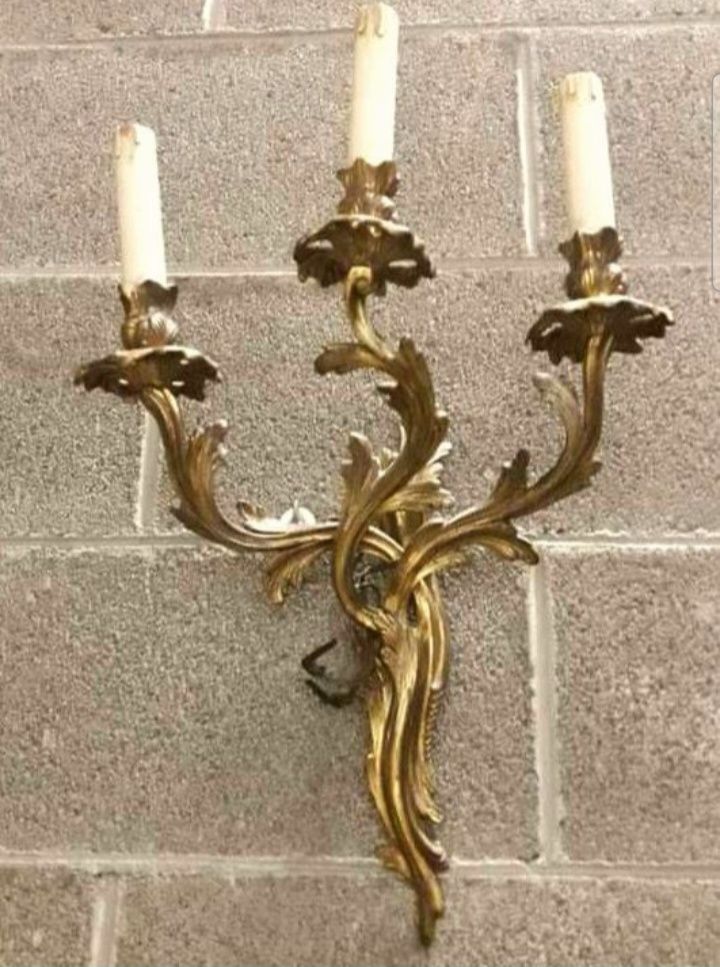 Două perechi de candelabre - aplice din bronz dorè