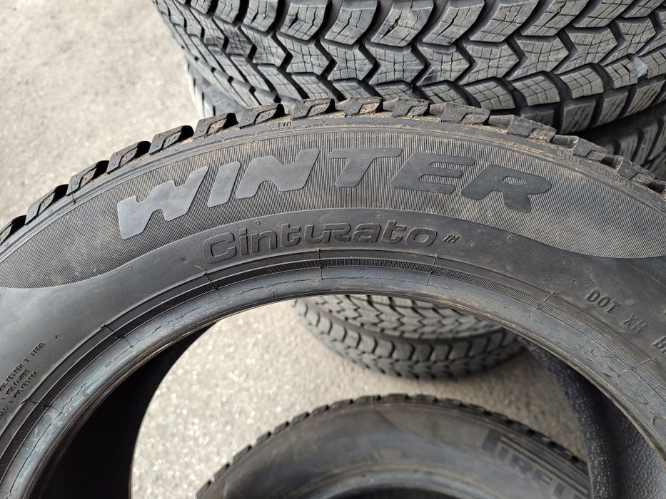 Продавам 2бр. Зимни гуми 205/55/16 Pirelli