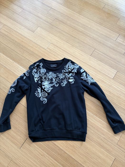 Продавам Блузи Зара