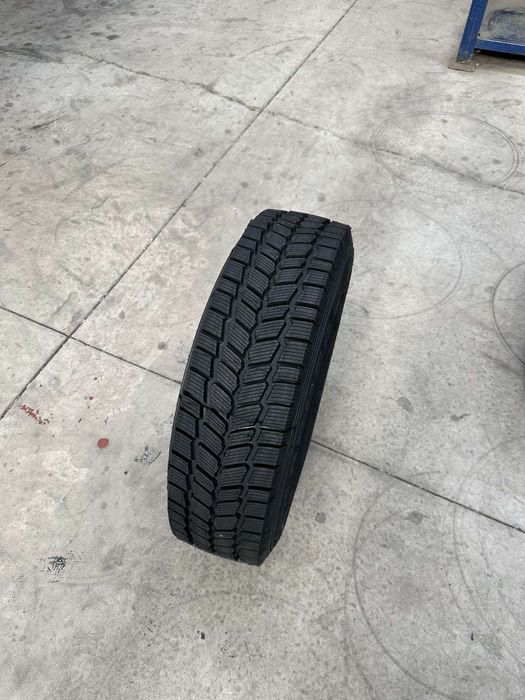 Pret redus! Anvelope 215 75 16C m+s/iarna nerulate garantie 3 ani 2025