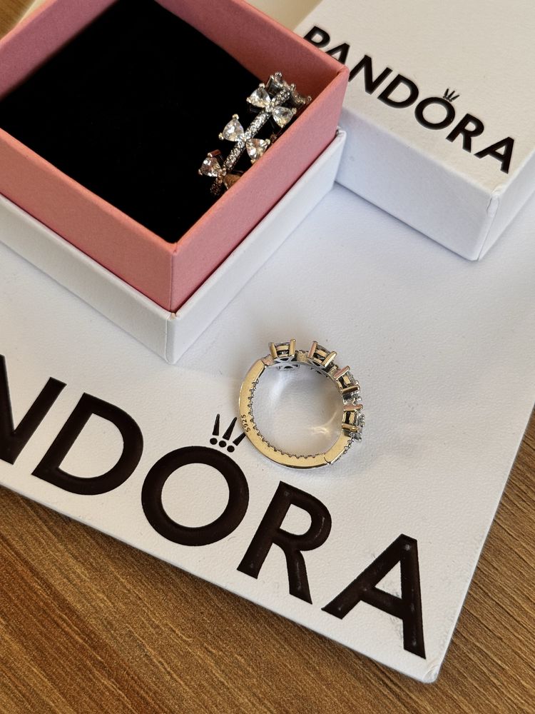 Pandora обеци Пандора