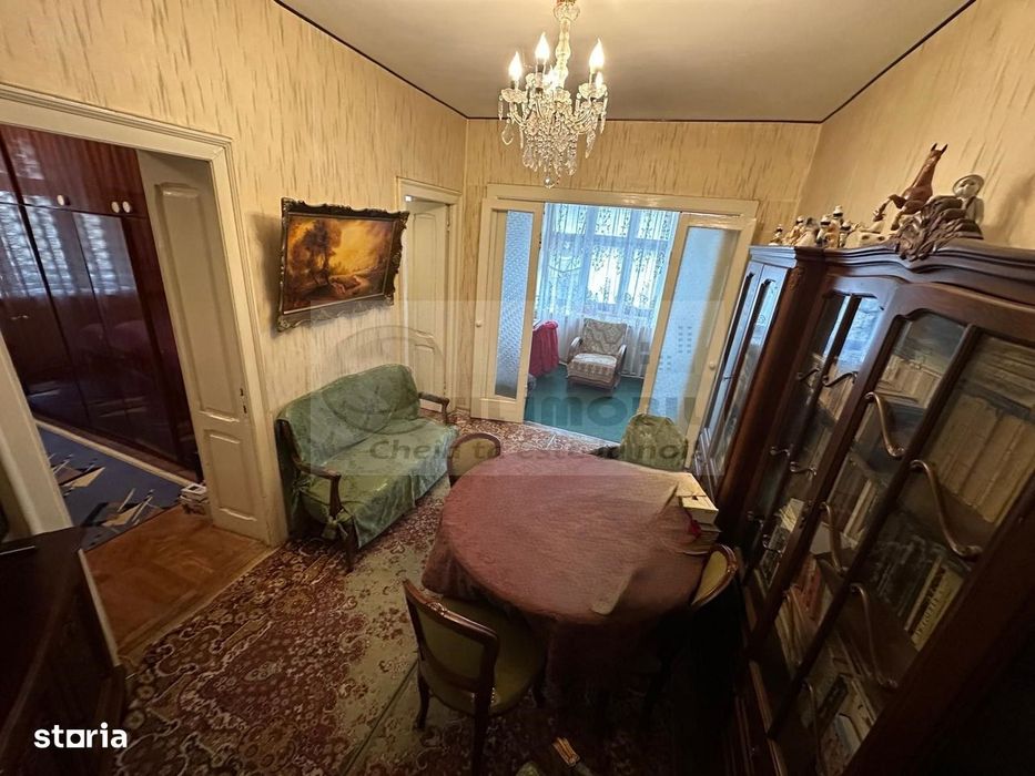 ULTRACENTRAL - Apartament 3 camere - Râpa Galbenă + Boxa + Garaj !