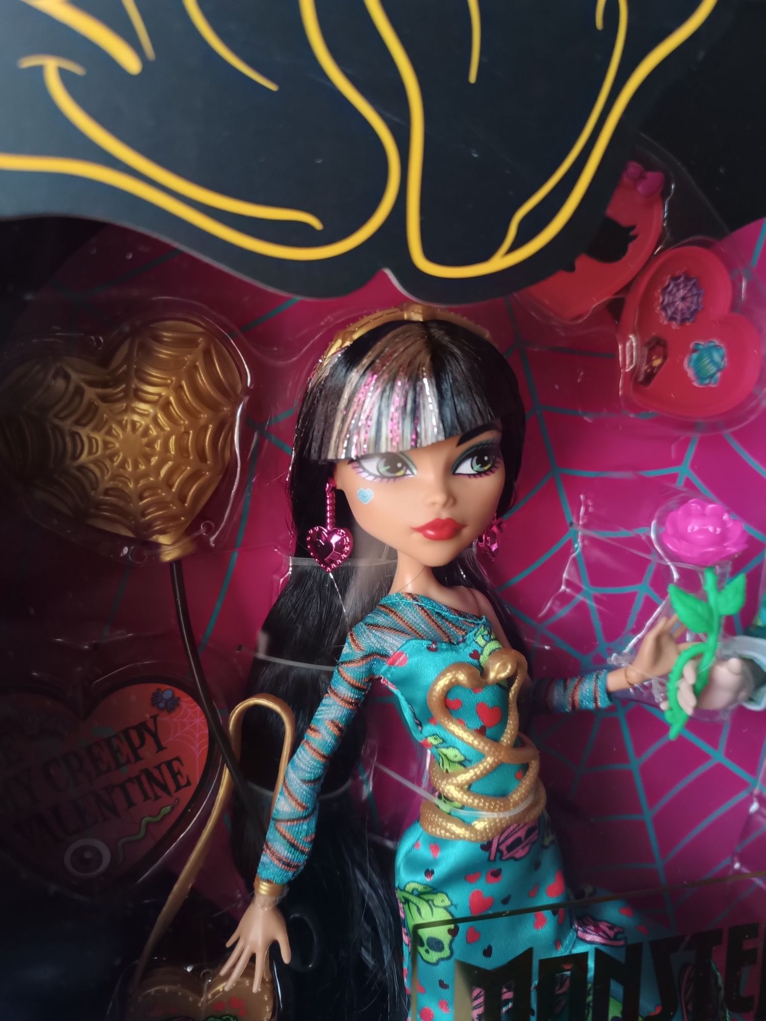 Монстър Хай Monster High Cleo and Deuce Howliday Love Edition Two Pack